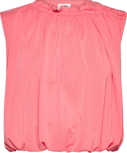 Twist & Tango | Winnie Top | M