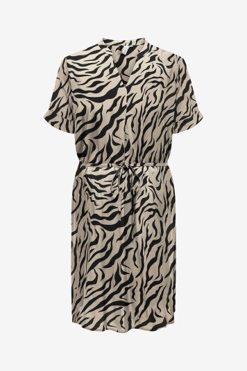 Only Carmakoma Kjole carNova Life SS V neck Blk Dress Brun