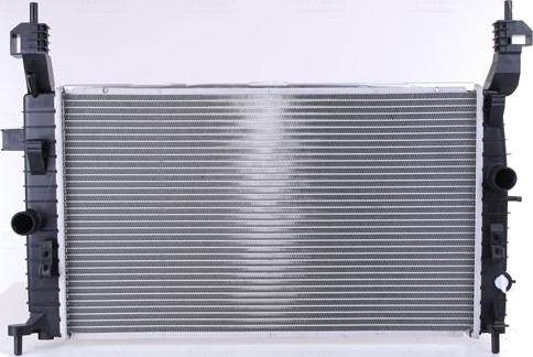 Radiator NISSENS 63096