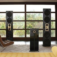 Steinway Lyngdorf D-Series Stereoanlegg Steinway Lyngdorf D-Series Stereoanlegg