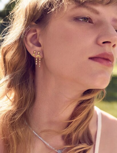 Maanesten Zenia Earrings Gold ONE SIZE Maanesten Zenia Earrings Gold ONE SIZE