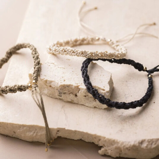 Other Brand Smykkesett Macramé armbånd 3 stk
