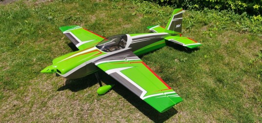 Pilot-RC Slick 60inch ARF Green/Grey/Red