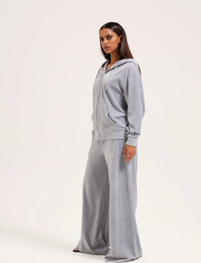 Juicy Couture Yuka Wide Leg Trackpant - Grey - S Juicy Couture Yuka Wide Leg Trackpant - Grey - S