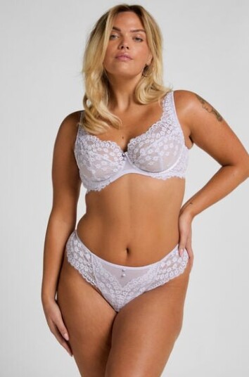 Hunkemöller G streng Daisy Lilla