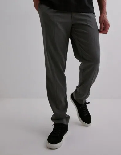 Selected Men SLH190 Reg Tapered Leroy Pleat Pant Bukser Grå