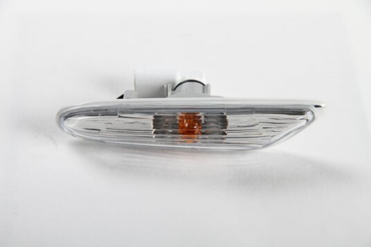 BMW Originaldeler Sideblinklys Venstre E9x  Høyre E8x serien Original 63137253325