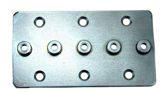 Adam Hall Hardware 5730 - Back Plate For 5720 Cargo Restrain