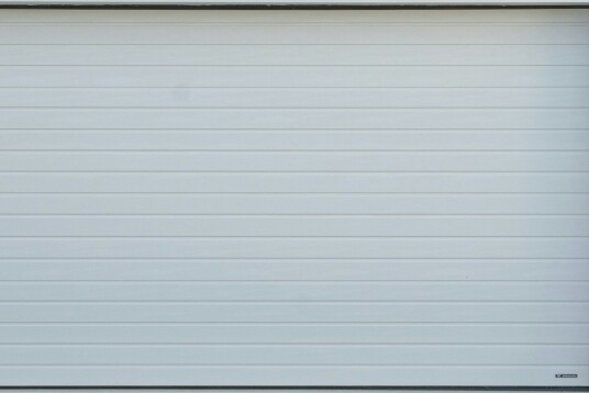 Grimstadporten Garasjeport SNP Ribbed Flush Hvit