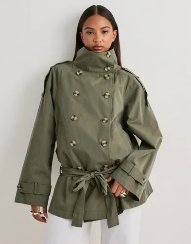 Nelly Grønn Trench Jacket