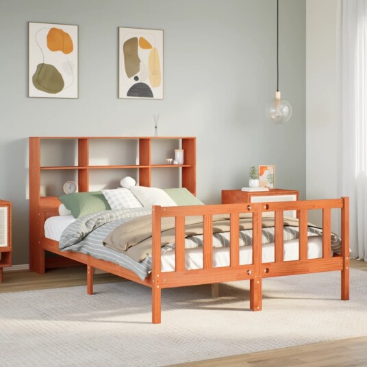  Seng med bokhylle uten madrass voksbrun 150x200 cm heltre 8721158609397
