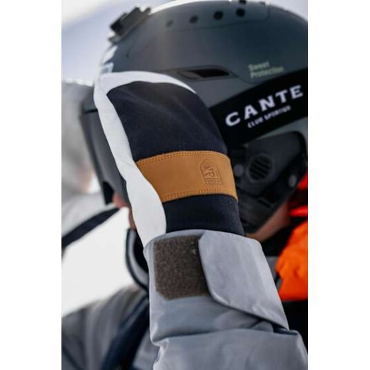 Hestra Voss CZone Mitt Black/Cork 11
