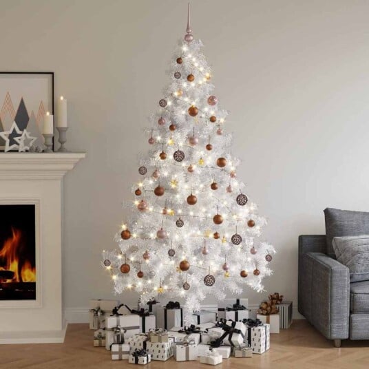 vidaXL Kunstig juletre halvt med LED og kuler 210 cm hvit