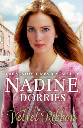 The Velvet Ribbon Av Nadine Dorries