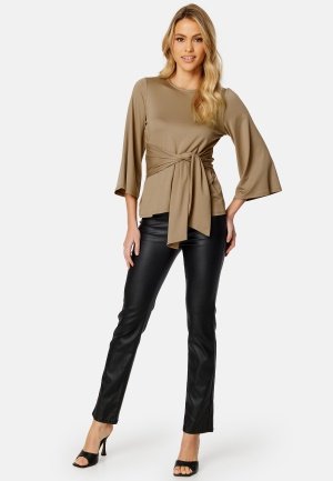 Happy Holly Petra tie top Light nougat 48/50