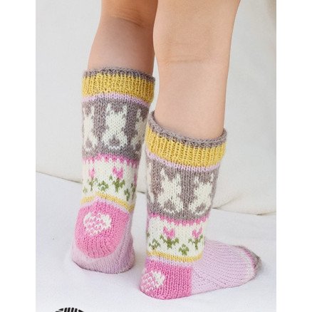 Dancing Bunny Socks 2 av DROPS Design Sokker Strikkeoppskrift Str 24 43