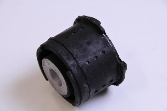 Zf Traversforing bakre 2138101