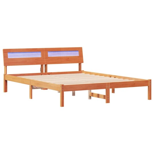  Sengestamme med hodegjerde Voksbrun 150 x 200 cm Heltre furu