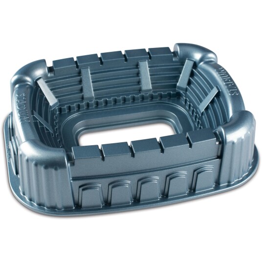 Nordic Ware Stadion bakeform Nordic Ware Stadion bakeform
