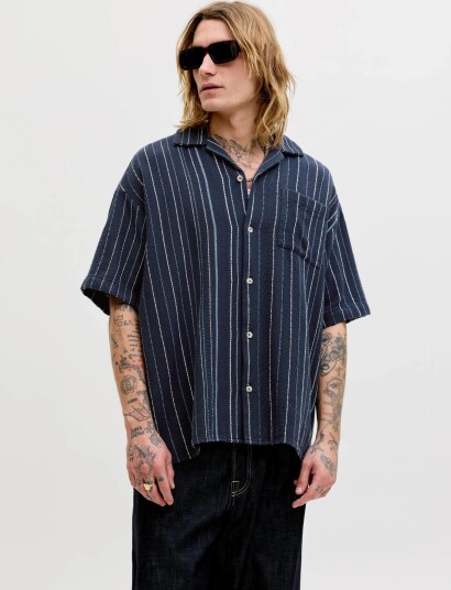 Jack & Jones Jjebradley Striped Resort Shirt Ss Ln   Navy   L