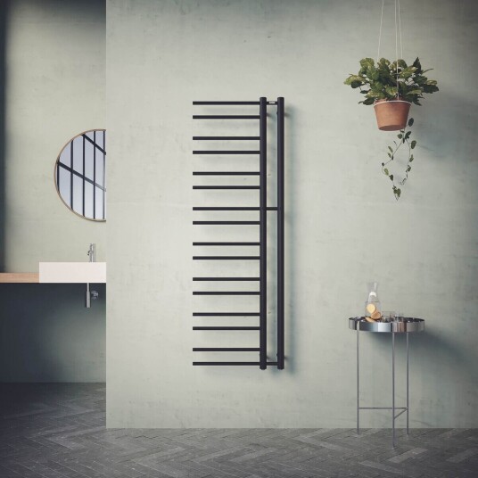 Nordhem Tjolöholm Håndkletørker 500x1540 mm, Vann/Strøm, Sort Matt Nordhem Tjolöholm Håndkletørker 500x1540 mm, Vann/Strøm, Sort Matt