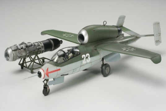 Tamiya 1/48 Heinkel He162 A 2 Salamander
