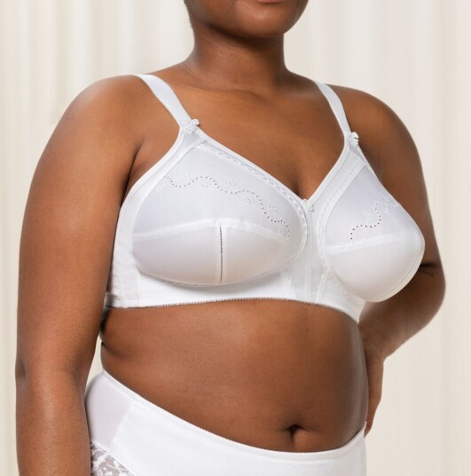 Triumph BH Doreen + Cotton N Hvit E 95 Dame