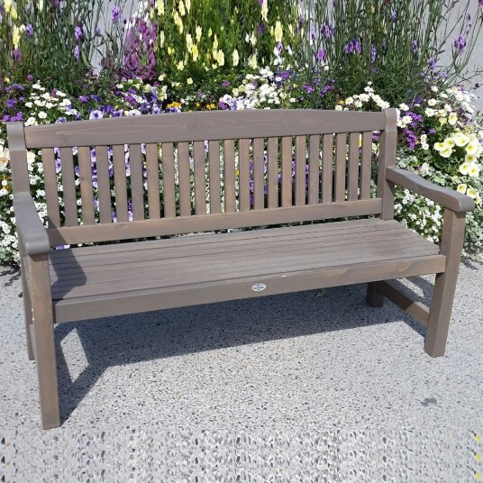 Hagebenk Eden Wood Kattvik 3-seter Hagebenk Eden Wood Kattvik 3-seter