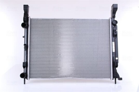 Radiator NISSENS 637628