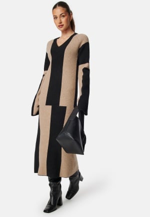 BUBBLEROOM V-neck Knitted Midi Dress Beige/Black XL BUBBLEROOM V-neck Knitted Midi Dress Beige/Black XL