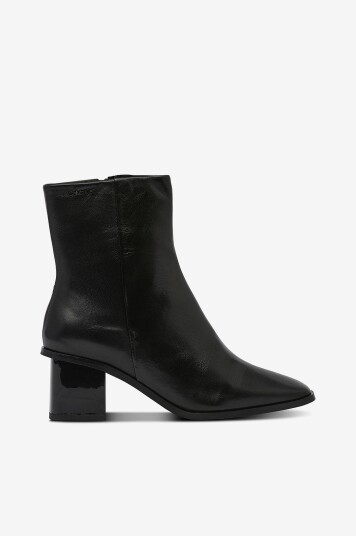 Calvin Klein Boots Heel Ankle Boot 50 W Svart