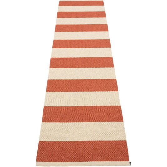 Pappelina Bob Teppe 70x300 cm Mursteinsrød/Vanilla Pappelina Bob Teppe 70x300 cm Mursteinsrød/Vanilla