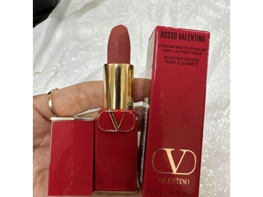 Valentino Valentino Rosso Matte Cream Lipstick 409A Refillable 3.5 G 