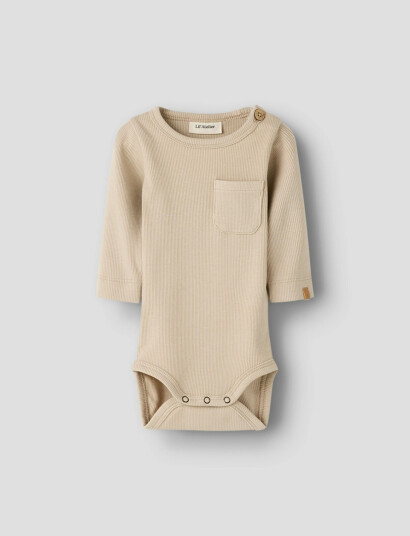 Lil"Atelier Nbmlago Ls Slim Body Lil Beige 56 Lil"Atelier Nbmlago Ls Slim Body Lil Beige 56