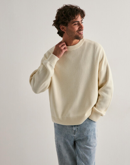 Que Sera Sera Bobby Boxy Knit Strikkegensere Beige Que Sera Sera Bobby Boxy Knit Strikkegensere Beige