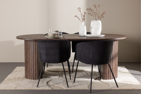 Venture Home Härön Spisegruppe 200 cm Oval med 4 Berit stoler   Mocca/Sort