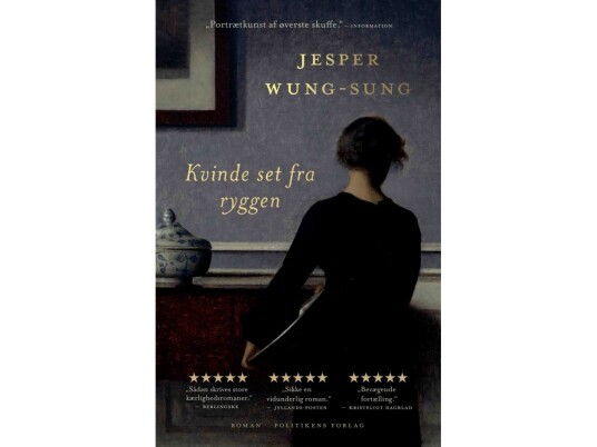 Kvinde Set Fra Ryggen | Jesper Wung Sung | Språk: Dansk