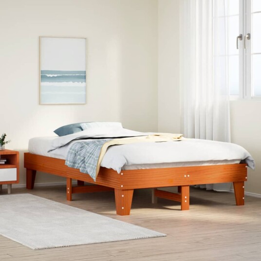  Sengeramme uten madrass brun 135x190 cm heltre furu 8721158369994