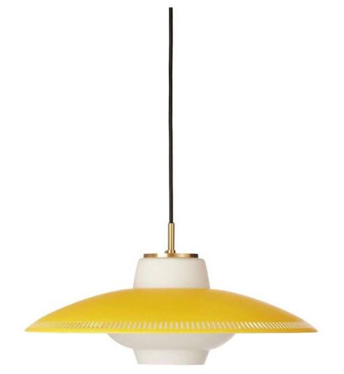Warm Nordic - Opal Shade Pendel Illuminating Yellow Warm Nordic - Opal Shade Pendel Illuminating Yellow