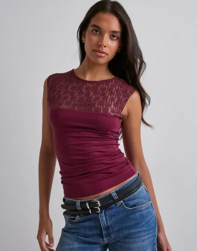 Nelly   Rød   Lace Blocking Sleeveless Top