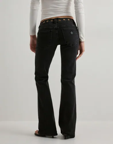 Abrand Jeans Svart 00 Kick Brie Eyelet Tall Abrand Jeans Svart 00 Kick Brie Eyelet Tall