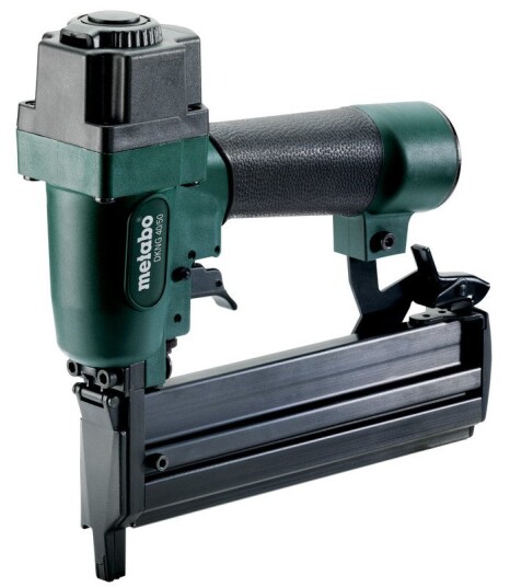 Metabo Kombinert Krampe Og Spikerpistol DKNG 4050 5 7 bar Metabo Kombinert Krampe Og Spikerpistol DKNG 4050 5 7 bar