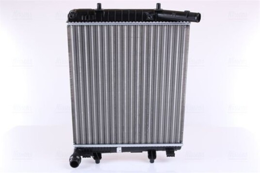 Radiator NISSENS 636016