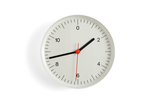 HAY Wall Clock veggklokke Ø 26,5 cm White HAY Wall Clock veggklokke Ø 26,5 cm White