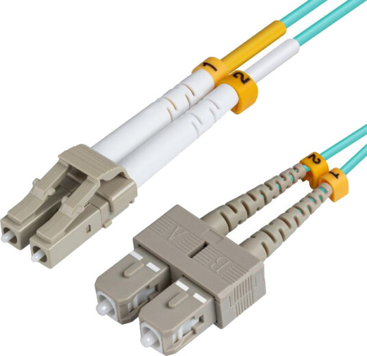 MicroConnect OM3 Fiberoppkoplingskabel 15 m LC/UPC til SC/UPC Oransje