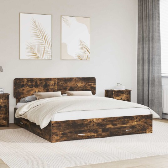 Sengestamme med hodegjerde Røkt eik 180 x 200 cm Konstruert tre