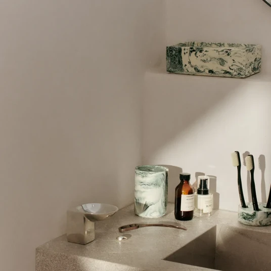 Ferm Living Mist Cotton Pad Holder Emerald Off white Ferm Living Mist Cotton Pad Holder Emerald Off white
