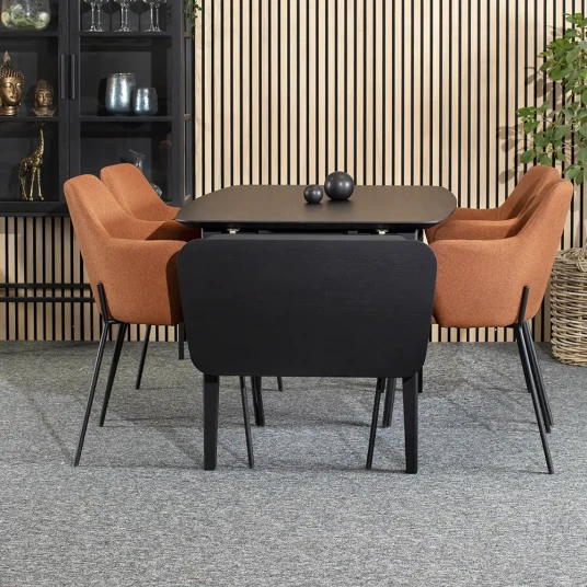 Torkelson Ella Spisebord 125x85 med klaff svart Torkelson Ella Spisebord 125x85 med klaff svart