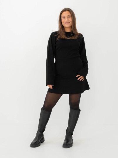 Second Female Stinna Knit Dress Sort L Second Female Stinna Knit Dress Sort L