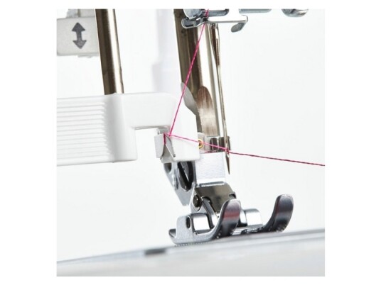 Pfaff Smarter 160S Symaskin Hvit Pfaff Smarter 160S Symaskin Hvit